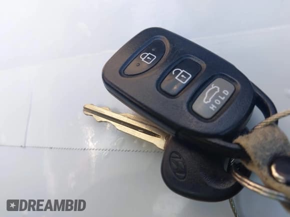 ✅ 2013 Hyundai Elantra GLS • VIN: KMHDH4AE7DU941791 • Lot: 43486485. Listed on IAAI with 154,936 mi. Free auction sales archive from the USA and detailed vehicle history report at DreamBid. Image 11.