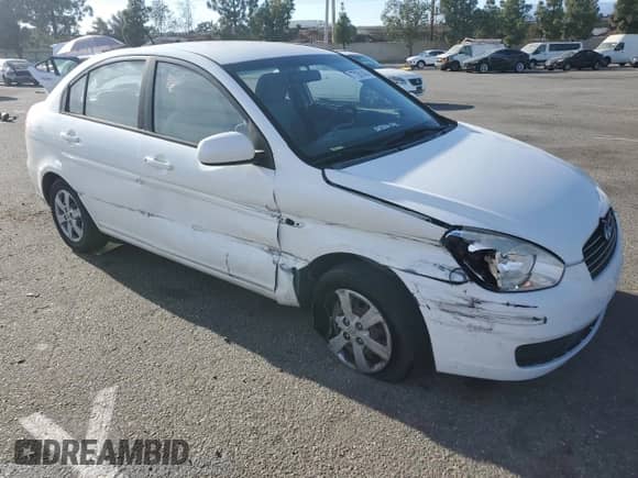 ✅ 2011 Hyundai Accent GLS • VIN: KMHCN4AC0BU598354 • Lot: 77261424. Wystawiony na Copart z przebiegiem 177 648 mil mil. Skorzystaj z bezpłatnego archiwum sprzedaży aukcyjnych z USA i zobacz szczegółowy raport historii pojazdu na DreamBid. Zdjęcie 4.