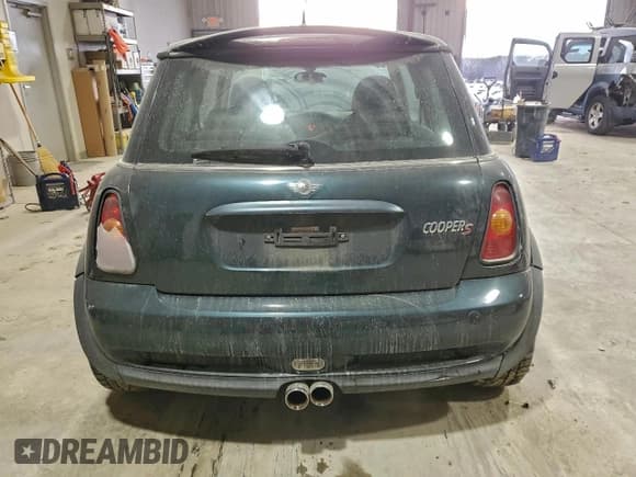 ✅ 2003 MINI Hardtop S • VIN: WMWRE33413TD68022 • Lot: 95478415. Listed on Copart with 68,807 mi. Free auction sales archive from the USA and detailed vehicle history report at DreamBid. Image 6.