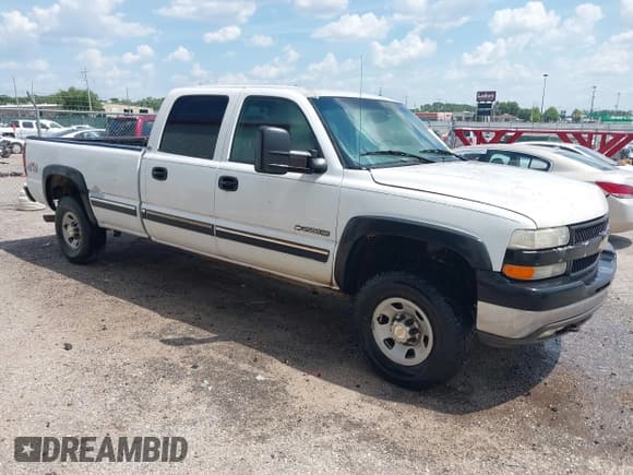 ✅ 2001 Chevrolet Silverado 2500HD LT3 • VIN: 1GCHK23G11F201003 • Лот: 42704499. Опубликован ранее на IAAI с пробегом 171 302 миль. Бесплатный доступ к архиву аукционных продаж из США и подробный отчёт об истории автомобиля на DreamBid. Изображение 1.