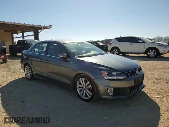 ✅ 2013 Volkswagen Jetta Autobahn • VIN: 3VW4A7AJ0DM221810 • Lot: 48561895. Listed on Copart with 132,921 mi. Free auction sales archive from the USA and detailed vehicle history report at DreamBid. Image 13.