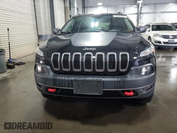 ✅ 2018 Jeep Cherokee Trailhawk • VIN: 1C4PJMBX0JD530976 • Lot: 87028435. Listed on Copart with 125,550 mi. Free auction sales archive from the USA and detailed vehicle history report at DreamBid. Image 5.