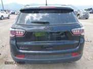 ✅ 2018 Jeep Compass Latitude • VIN: 3C4NJDBB6JT299135 • Lot: 42435560. Listed on IAAI with 74,347 mi. Free auction sales archive from the USA and detailed vehicle history report at DreamBid. Image 16.