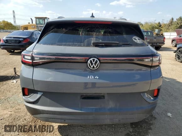 ✅ 2023 Volkswagen ID.4 Pro • VIN: 1V2VMPE85PC019443 • Lot: 85130065. Wystawiony na Copart z przebiegiem 13 982 mil. Bezpłatny archiwum sprzedaży aukcyjnych z USA i szczegółowy raport historii pojazdu na DreamBid. Zdjęcie 6.