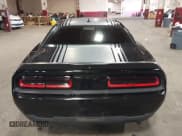 ✅ 2015 Dodge Challenger R/T • VIN: 2C3CDZAT5FH855638 • Lot: 43306634. Wystawiony na IAAI z przebiegiem 83 453 mil. Bezpłatny archiwum sprzedaży aukcyjnych z USA i szczegółowy raport historii pojazdu na DreamBid. Zdjęcie 17.