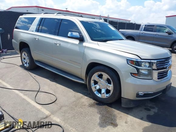 ✅ 2015 Chevrolet Suburban LTZ • VIN: 1GNSKKKC2FR509864 • Lot: 43233537. Wystawiony na IAAI z przebiegiem 241 210 mil. Bezpłatny archiwum sprzedaży aukcyjnych z USA i szczegółowy raport historii pojazdu na DreamBid. Zdjęcie 1.