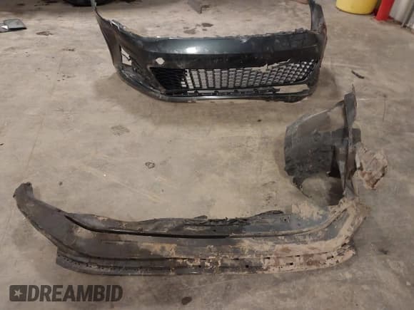 ✅ 2017 Volkswagen Golf GTI S • VIN: 3VW447AUXHM027793 • Lot: 42214538. Listed on IAAI with 100,463 mi. Free auction sales archive from the USA and detailed vehicle history report at DreamBid. Image 12.