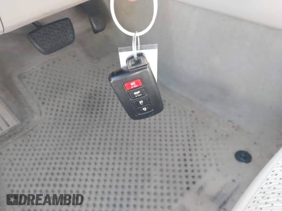 2013 Toyota Camry L с VIN 4T4BF1FK5DR330318, выставлен на аукционе IAAI как лот 42447106 с пробегом 135 608 миль миль и . История ставок и продаж доступна на DreamBid. Изображение 11.