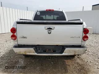 ✅ 2008 Dodge 1500 Laramie • VIN: 1D7HU18228J138265 • Лот: 70914764. Опубликован ранее на Copart с пробегом 237 005 миль. Бесплатный доступ к архиву аукционных продаж из США и подробный отчёт об истории автомобиля на DreamBid. Изображение 6.
