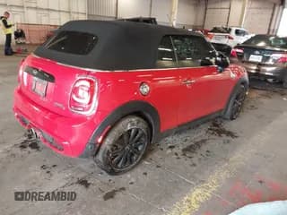 ✅ 2019 MINI Convertible Cooper S • VIN: WMWWG9C59K3J31024 • Lot: 43537056. Wystawiony na IAAI z przebiegiem 108 837 mil. Bezpłatny archiwum sprzedaży aukcyjnych z USA i szczegółowy raport historii pojazdu na DreamBid. Zdjęcie 4.