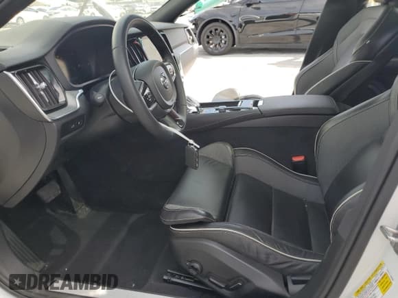 ✅ 2024 Volvo S60 Plus Black Edition • VIN: 7JRH60FH0RG290017 • Lot: 49782095. Listed on Copart with 23,330 mi. Free auction sales archive from the USA and detailed vehicle history report at DreamBid. Image 7.