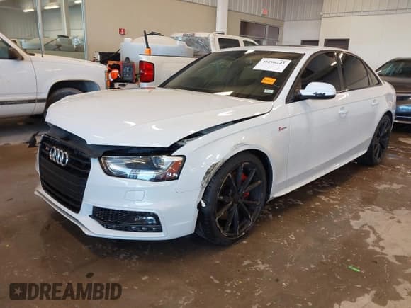 ✅ 2016 Audi S4 Premium Plus • VIN: WAUBGAFL3GA004914 • Лот: 41296241. Опубликован ранее на IAAI с пробегом 95 631 миль. Бесплатный доступ к архиву аукционных продаж из США и подробный отчёт об истории автомобиля на DreamBid. Изображение 2.