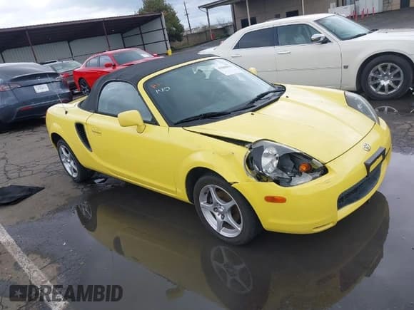 ✅ 2002 Toyota MR2 • VIN: JTDFR320220047502 • Lot: 41808839. Wystawiony na IAAI z przebiegiem Nie podano. Bezpłatny archiwum sprzedaży aukcyjnych z USA i szczegółowy raport historii pojazdu na DreamBid. Zdjęcie 1.
