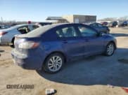 ✅ 2013 Mazda 3 i Grand Touring • VIN: JM1BL1W73D1724744 • Лот: 42173765. Опубликован ранее на Copart с пробегом 86 698 миль. Бесплатный доступ к архиву аукционных продаж из США и подробный отчёт об истории автомобиля на DreamBid. Изображение 3.