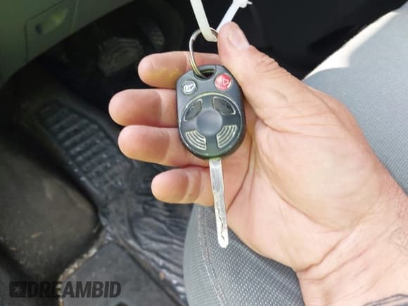 ✅ 2015 Ford Transit XL • VIN: 1FMZK1YM7FKA38364 • Lot: 42359342. Wystawiony na IAAI z przebiegiem 164 544 mil. Bezpłatny archiwum sprzedaży aukcyjnych z USA i szczegółowy raport historii pojazdu na DreamBid. Zdjęcie 11.