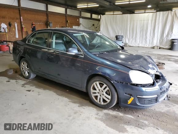 ✅ 2007 Volkswagen Jetta 2.5 • VIN: 3VWRF71K17M050408 • Лот: 52775375. Опубликован ранее на Copart с пробегом 239 493 миль. Бесплатный доступ к архиву аукционных продаж из США и подробный отчёт об истории автомобиля на DreamBid. Изображение 4.