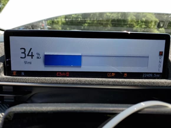 ✅ 2023 Ford Mustang Mach-E Premium • VIN: 3FMTK3SU2PMB05490 • Lot: 61026245. Listed on Copart with 22,409 mi. Free auction sales archive from the USA and detailed vehicle history report at DreamBid. Image 9.