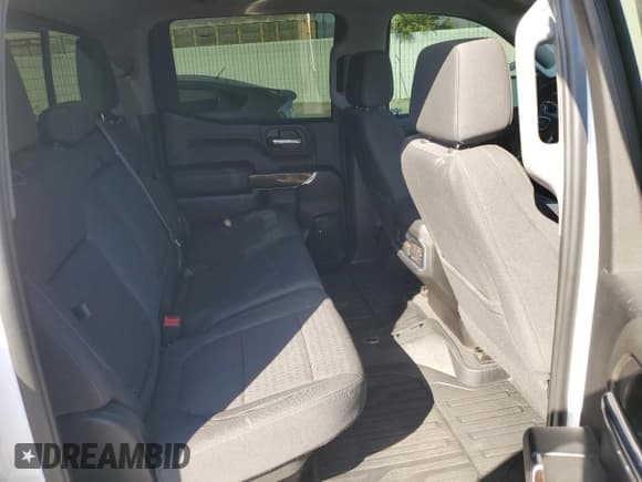 ✅ 2021 GMC Sierra 1500 • VIN: 1GTP8CET3MZ123515 • Lot: 47235435. Wystawiony na Copart z przebiegiem 57 713 mil. Bezpłatny archiwum sprzedaży aukcyjnych z USA i szczegółowy raport historii pojazdu na DreamBid. Zdjęcie 10.