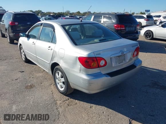 ✅ 2003 Toyota Corolla S • VIN: 1NXBR32E93Z061610 • Lot: 43799279. Listed on IAAI with 200,286 mi. Free auction sales archive from the USA and detailed vehicle history report at DreamBid. Image 3.