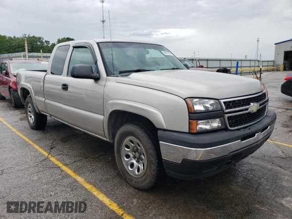 ✅ 2006 Chevrolet Silverado 1500 LT1 • VIN: 1GCEK19B36Z247365 • Лот: 54611004. Опубликован ранее на Copart с пробегом 283 740 миль. Бесплатный доступ к архиву аукционных продаж из США и подробный отчёт об истории автомобиля на DreamBid. Изображение 4.