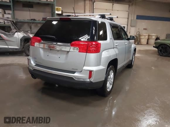 ✅ 2016 GMC Terrain SLE • VIN: 2GKFLTEK6G6218852 • Lot: 42231128. Wystawiony na IAAI z przebiegiem 121 674 mil. Bezpłatny archiwum sprzedaży aukcyjnych z USA i szczegółowy raport historii pojazdu na DreamBid. Zdjęcie 4.