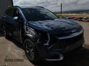 ✅ 2024 Kia Sportage SX-Prestige • VIN: KNDPXCDG5R7135367 • Lot: 85279275. Wystawiony na Copart z przebiegiem 25 701 mil. Bezpłatny archiwum sprzedaży aukcyjnych z USA i szczegółowy raport historii pojazdu na DreamBid. Zdjęcie 14.