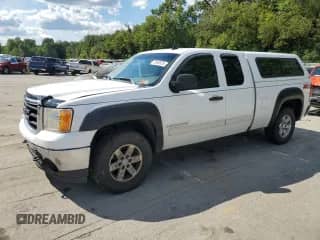 2008 GMC Sierra 1500 SLE1 с VIN 2GTEK19JX81337812, выставлен на аукционе Copart как лот 70548835 с пробегом 166 537 миль миль и Списание • Salvage title. История ставок и продаж доступна на DreamBid. Изображение 1.