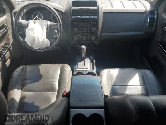 ✅ 2010 Ford Escape Limited • VIN: 1FMCU0EG4AKA45791 • Lot: 67594483. Listed on Copart with 189,470 mi. Free auction sales archive from the USA and detailed vehicle history report at DreamBid. Image 8.