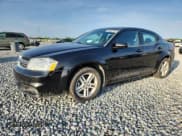 ✅ 2013 Dodge Avenger SXT • VIN: 1C3CDZCB5DN619824 • Лот: 58985725. Опубликован ранее на Copart с пробегом 119 324 миль. Бесплатный доступ к архиву аукционных продаж из США и подробный отчёт об истории автомобиля на DreamBid. Изображение 1.