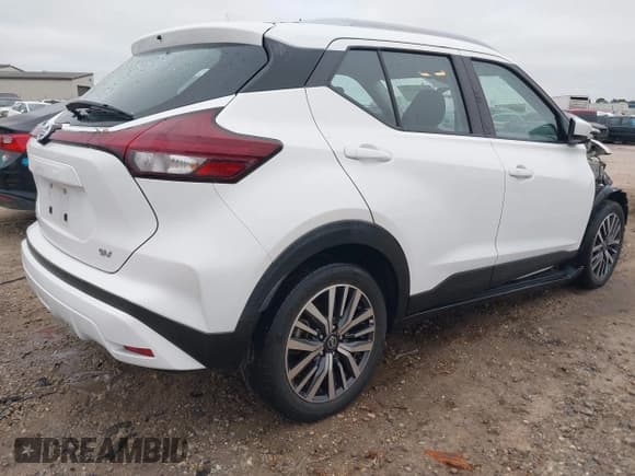 ✅ 2021 Nissan Kicks SV • VIN: 3N1CP5CV0ML505691 • Lot: 43499744. Listed on IAAI with 93,257 mi. Free auction sales archive from the USA and detailed vehicle history report at DreamBid. Image 4.