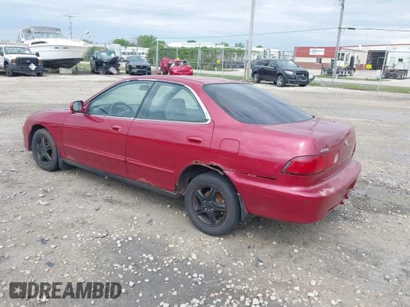 ✅ 2001 Acura Integra LS • VIN: JH4DB76581S000937 • Lot: 42361439. Listed on IAAI with 231,586 mi. Free auction sales archive from the USA and detailed vehicle history report at DreamBid. Image 3.