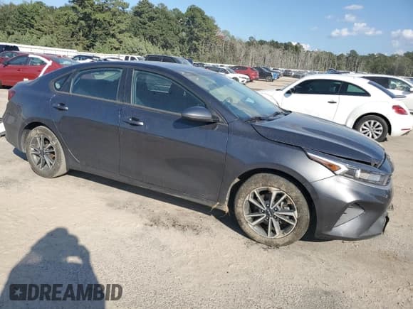 ✅ 2023 Kia Forte LXS • VIN: 3KPF24AD1PE603330 • Lot: 84006445. Listed on Copart with 33,182 mi. Free auction sales archive from the USA and detailed vehicle history report at DreamBid. Image 4.