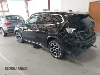 ✅ 2023 BMW X1 xDrive28i • VIN: WBX73EF09P5X72572 • Lot: 43666910. Listed on IAAI with 45,910 mi. Free auction sales archive from the USA and detailed vehicle history report at DreamBid. Image 3.