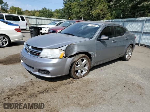 ✅ 2013 Dodge Avenger SE • VIN: 1C3CDZAB4DN614083 • Lot: 75720794. Wystawiony na Copart z przebiegiem 170 024 mil. Bezpłatny archiwum sprzedaży aukcyjnych z USA i szczegółowy raport historii pojazdu na DreamBid. Zdjęcie 1.