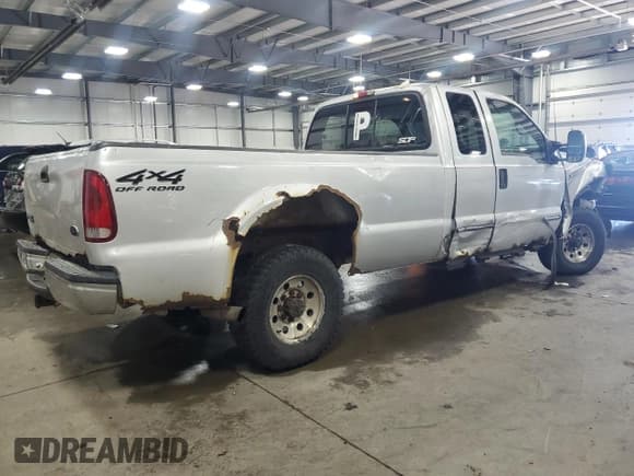 ✅ 2000 Ford F-250 XL • VIN: 1FTNX21SXYEB64948 • Lot: 55855625. Listed on Copart with 242,577 mi. Free auction sales archive from the USA and detailed vehicle history report at DreamBid. Image 3.