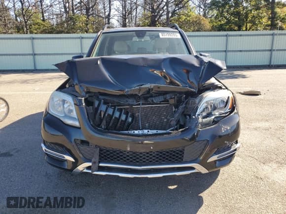 ✅ 2013 Mercedes-Benz GLK 350 • VIN: WDCGG8JB1DG016045 • Лот: 85199285. Опубликован ранее на Copart с пробегом 145 273 миль. Бесплатный доступ к архиву аукционных продаж из США и подробный отчёт об истории автомобиля на DreamBid. Изображение 5.