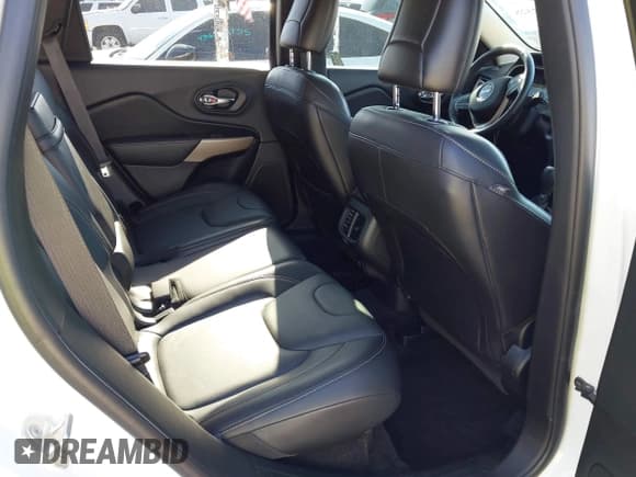 ✅ 2018 Jeep Cherokee Limited • VIN: 1C4PJLDX2JD511269 • Лот: 43677528. Опубликован ранее на IAAI с пробегом 85 767 миль. Бесплатный доступ к архиву аукционных продаж из США и подробный отчёт об истории автомобиля на DreamBid. Изображение 8.