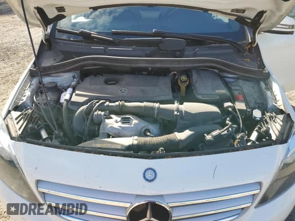 ✅ 2014 Mercedes-Benz B 250 Sports Tourer • VIN: WDDMH4EB6EJ293230 • Лот: 73546814. Опубликован ранее на Copart с пробегом 161 722 миль. Бесплатный доступ к архиву аукционных продаж из США и подробный отчёт об истории автомобиля на DreamBid. Изображение 11.