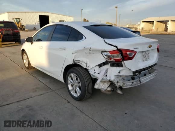 2019 Chevrolet Cruze LT z VIN 1G1BE5SMXK7129521, wystawiony jako Copart lot #66386592 z przebiegiem 48 119 mil mil oraz . Historia ofert i sprzedaży dostępna na DreamBid. Obrazek 3.