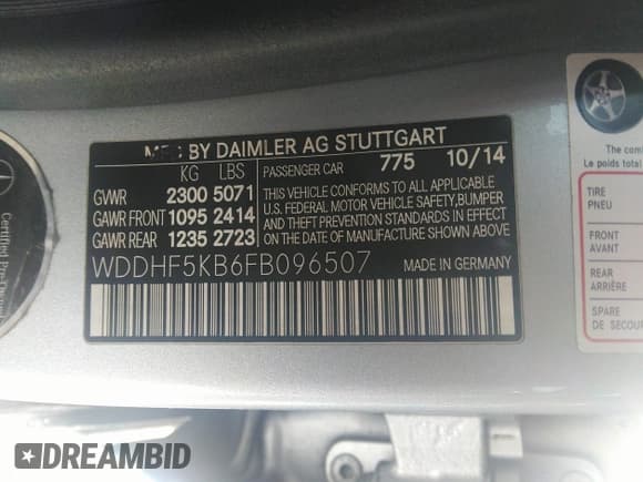 ✅ 2015 Mercedes-Benz E 350 Sport • VIN: WDDHF5KB6FB096507 • Lot: 35968310. Wystawiony na IAAI z przebiegiem 140 119 mil. Bezpłatny archiwum sprzedaży aukcyjnych z USA i szczegółowy raport historii pojazdu na DreamBid. Zdjęcie 9.