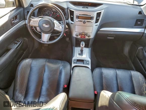 ✅ 2011 Subaru Outback Premium • VIN: 4S4BRBCC7B3405091 • Lot: 94188325. Listed on Copart with 175,286 mi. Free auction sales archive from the USA and detailed vehicle history report at DreamBid. Image 8.