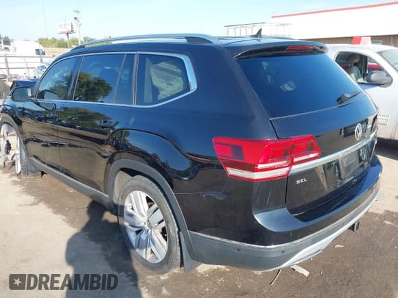 ✅ 2018 Volkswagen Atlas SEL Premium • VIN: 1V2NR2CA9JC523138 • Лот: 43506584. Опубликован ранее на IAAI с пробегом 115 095 миль. Бесплатный доступ к архиву аукционных продаж из США и подробный отчёт об истории автомобиля на DreamBid. Изображение 3.