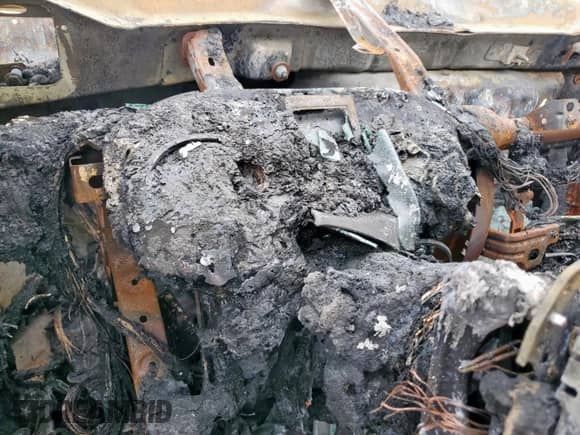 2020 Ram 1500 Big Horn z VIN 1C6RRFFG2LN397293, wystawiony jako Copart lot #67344375 z przebiegiem Nie podano mil oraz Nie do naprawy • Non repairable. Historia ofert i sprzedaży dostępna na DreamBid. Obrazek 9.