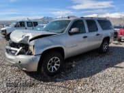 ✅ 2009 Chevrolet Suburban LS • VIN: 1GNFC16079R211582 • Лот: 50649205. Опубликован ранее на Copart с пробегом 258 057 миль. Бесплатный доступ к архиву аукционных продаж из США и подробный отчёт об истории автомобиля на DreamBid. Изображение 1.