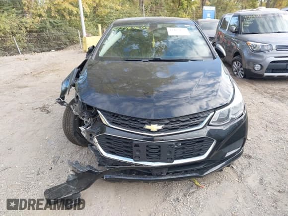 ✅ 2016 Chevrolet Cruze LS • VIN: 1G1BC5SM9G7282274 • Lot: 43467673. Wystawiony na IAAI z przebiegiem 123 315 mil. Bezpłatny archiwum sprzedaży aukcyjnych z USA i szczegółowy raport historii pojazdu na DreamBid. Zdjęcie 13.
