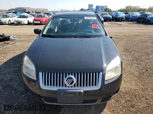 ✅ 2009 Mercury Milan • VIN: 3MEHM07Z29R604088 • Lot: 86782255. Wystawiony na Copart z przebiegiem Nie podano. Bezpłatny archiwum sprzedaży aukcyjnych z USA i szczegółowy raport historii pojazdu na DreamBid. Zdjęcie 5.
