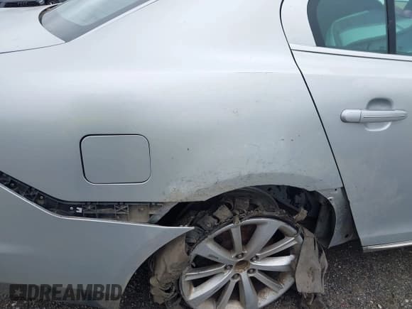 ✅ 2009 Lincoln MKS • VIN: 1LNHM93R59G605878 • Lot: 42825675. Listed on IAAI with 137,388 mi. Free auction sales archive from the USA and detailed vehicle history report at DreamBid. Image 6.