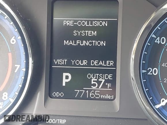 ✅ 2017 Toyota Corolla LE Eco • VIN: 5YFBPRHE9HP633199 • Lot: 41630366. Wystawiony na IAAI z przebiegiem 77 165 mil. Bezpłatny archiwum sprzedaży aukcyjnych z USA i szczegółowy raport historii pojazdu na DreamBid. Zdjęcie 16.