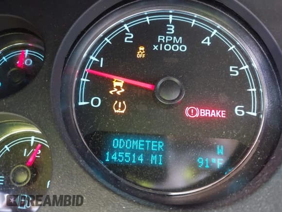 ✅ 2013 Chevrolet Tahoe LT • VIN: 1GNSKBE05DR354421 • Лот: 42935990. Опубликован ранее на IAAI с пробегом 145 514 миль. Бесплатный доступ к архиву аукционных продаж из США и подробный отчёт об истории автомобиля на DreamBid. Изображение 15.