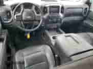 2020 Chevrolet Silverado 1500 LTZ с VIN 1GCRYGED5LZ354794, выставлен на аукционе Copart как лот 67818795 с пробегом 48 522 миль миль и На запчасти • Non repairable. История ставок и продаж доступна на DreamBid. Изображение 8.